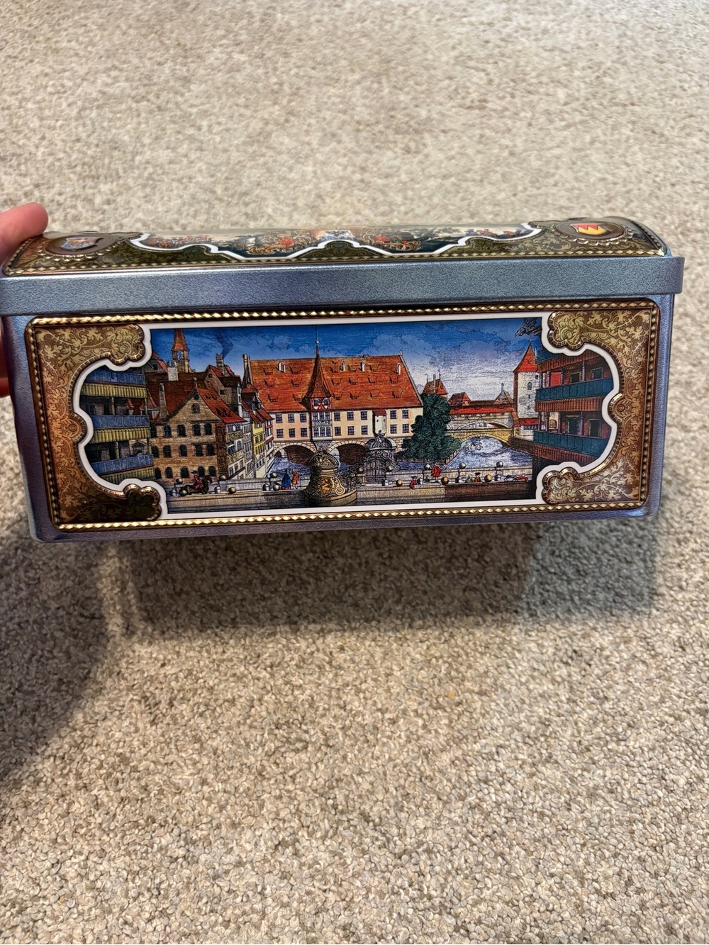 Lebkuchen - Schmidt domed embossed cookie biscuit tin Made in Germany Nurnberg